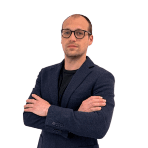 Sono Mario Gazineo Junior consultant, sono entrato in Fl Group Italia due anni fa. Attualmente mi trovo in Valle d'Aosta come referente per la gestione e l'implementazione di un progetto regionale legato alla ricerca e sviluppo. Per il dipartimento italiano lavoro come consulente nella selezione di progetti nazionali/regionali e nella scrittura di proposte per i clienti. Fin dall'inizio ciò che mi è piaciuto di più lavorare in Fl è stato ed è il network a livello internazionale. Le attività quotidiane si intrecciano con gli impegni e le richieste dei clienti internazionali e dei diversi uffici europei di Fl. L'esperienza è stata finora ricca di scambi interpersonali e di esplorazione di nuove sfide a livello nazionale ed europeo. Finora, lavorare per l'azienda mi ha dato l'opportunità di confrontarmi continuamente con nuovi clienti internazionali e nazionali. Quest'anno mi ha aiutato a sviluppare le mie capacità e competenze in questo ambiente stimolante. Grazie FI per avermi introdotto in questa famiglia.